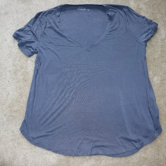 Abercrombie & Fitch Plain T-shirt - Picture 1 of 4